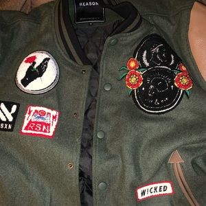 REASON 🔥new varsity 2019 edition